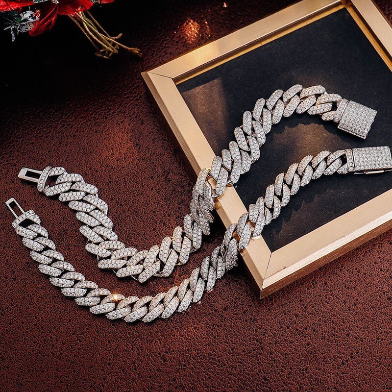 Luxury VVS1 Moissanite iced Cuban link bracelet with 925 silver craftsmanship, featuring diamond-like brilliance.